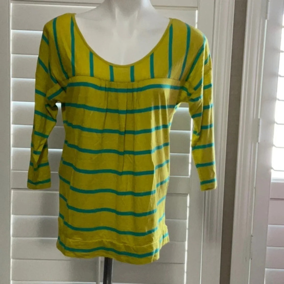 ANN Taylor Loft - Picture 1 of 5